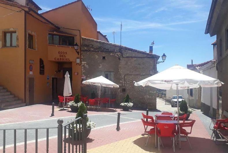 Hostal Los Ojos De Gabriel El Vallecillo エクステリア 写真